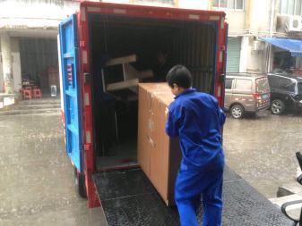 誠(chéng)信服務(wù)，居民搬家好幫手 廂貨車、三輪車、面包車與專業(yè)人工打包搬運(yùn)一體服務(wù)